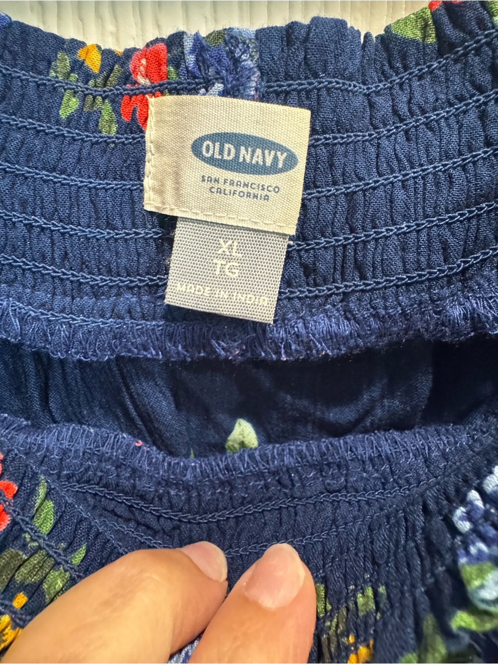 Old Navy XL Floral Off-the-Shoulder Peasant Blouse | Navy Boho Top - EUC - Picture 2 of 3